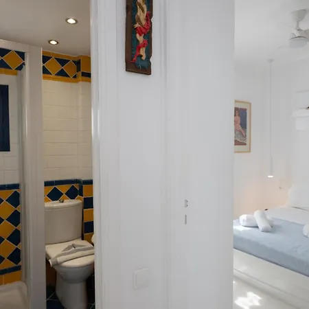 Waves Private * Mykonos Town